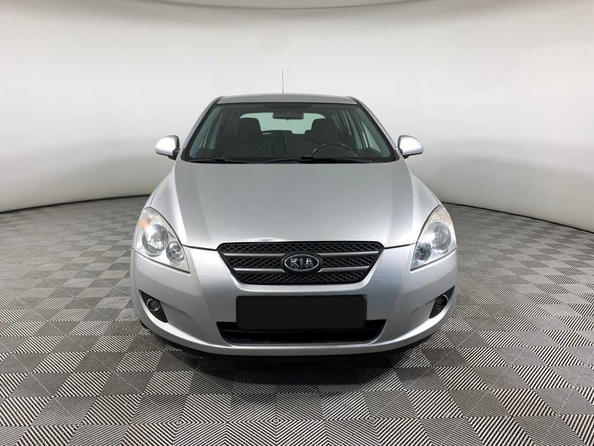 Купить Kia Ceed с пробегом. Фото: #1