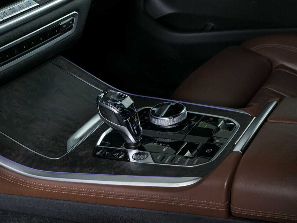Купить BMW X5 с пробегом. Фото: #17