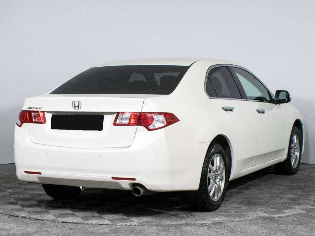 Купить Honda Accord с пробегом. Фото: #4