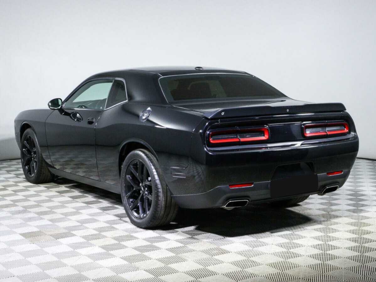 Купить Dodge Challenger с пробегом. Фото: #6