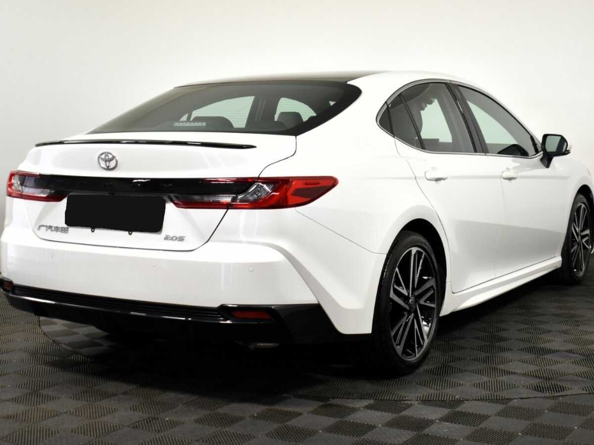 Купить Toyota Camry с пробегом. Фото: #3