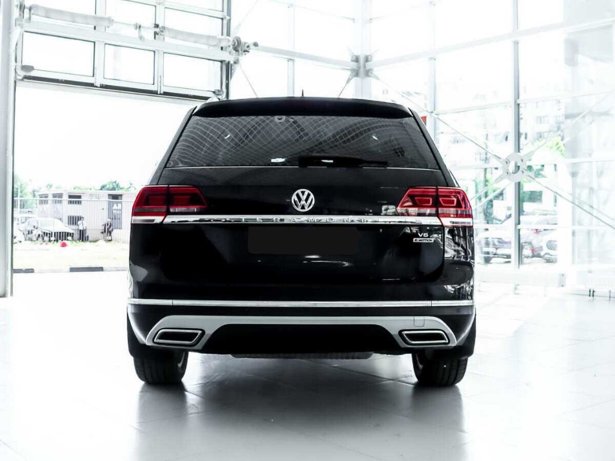 Купить Volkswagen Teramont с пробегом. Фото: #5