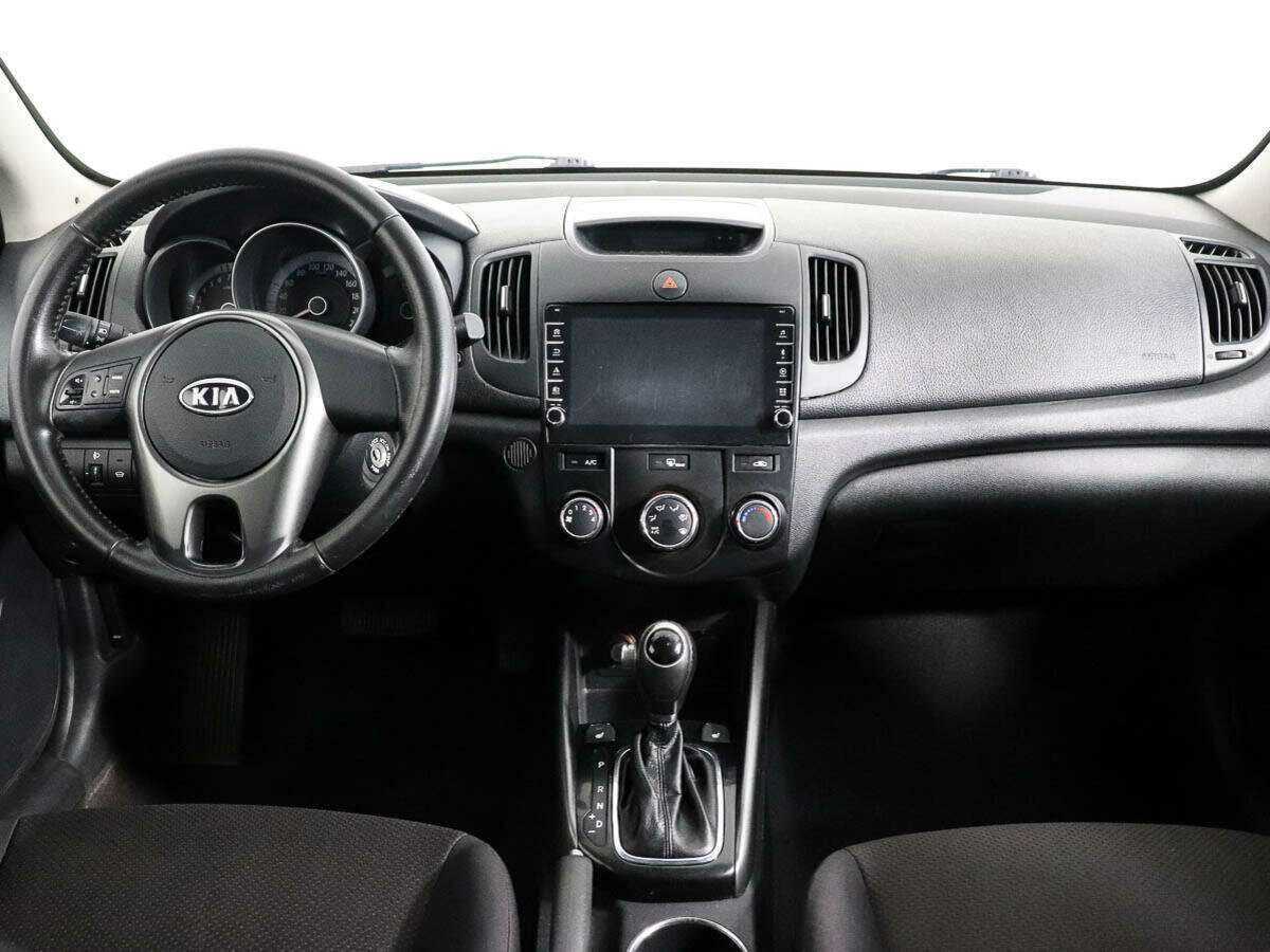 Купить Kia Cerato с пробегом. Фото: #10