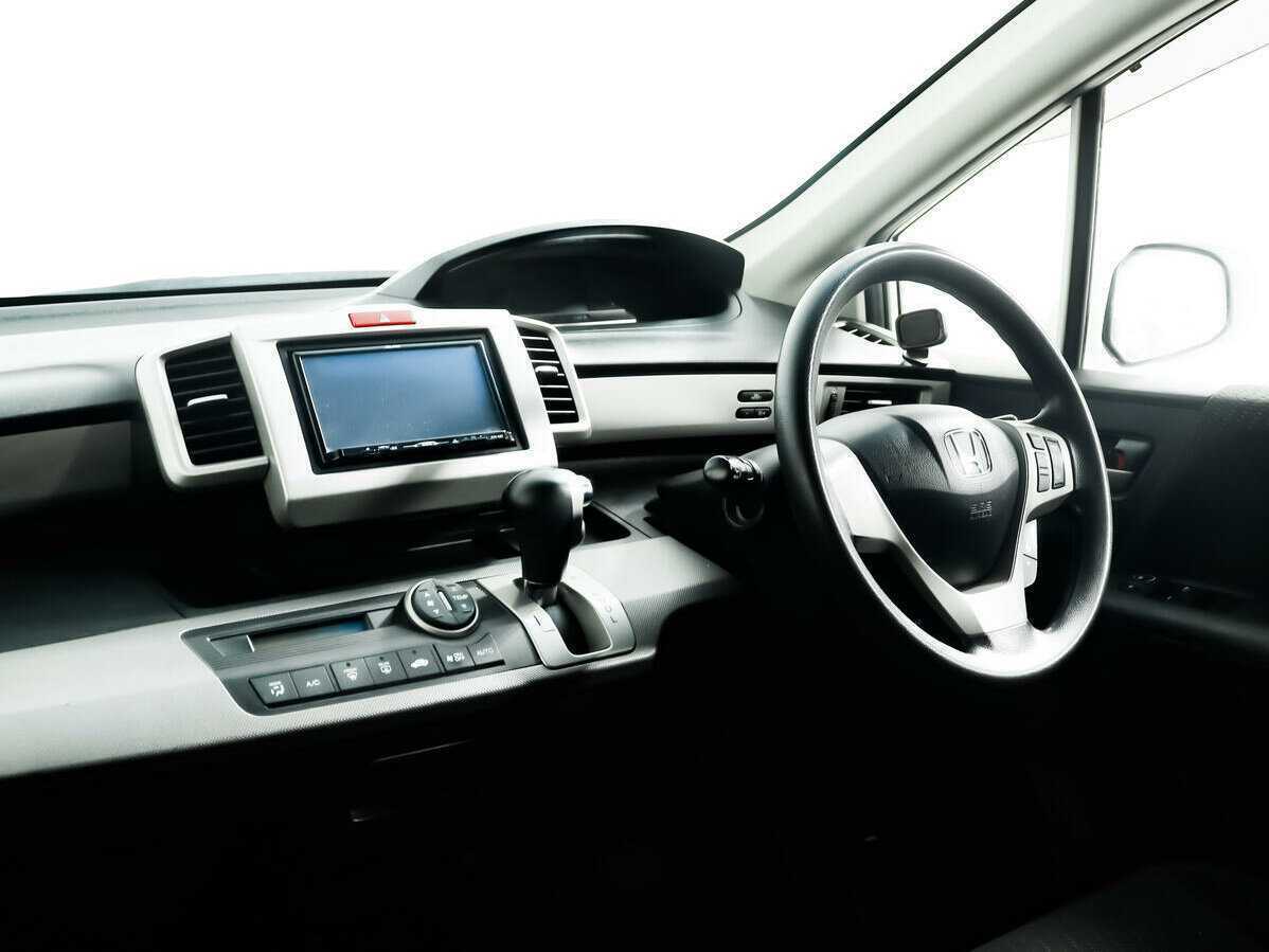 Купить Honda Freed с пробегом. Фото: #13
