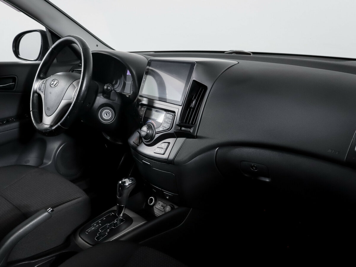Купить Hyundai i30 с пробегом. Фото: #6