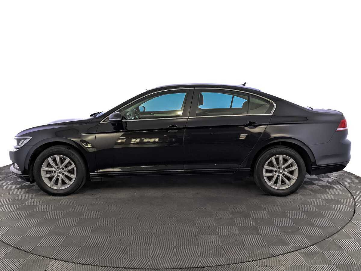 Купить Volkswagen Passat с пробегом. Фото: #7