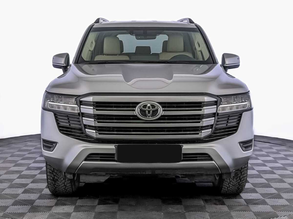 Купить Toyota Land Cruiser с пробегом. Фото: #1