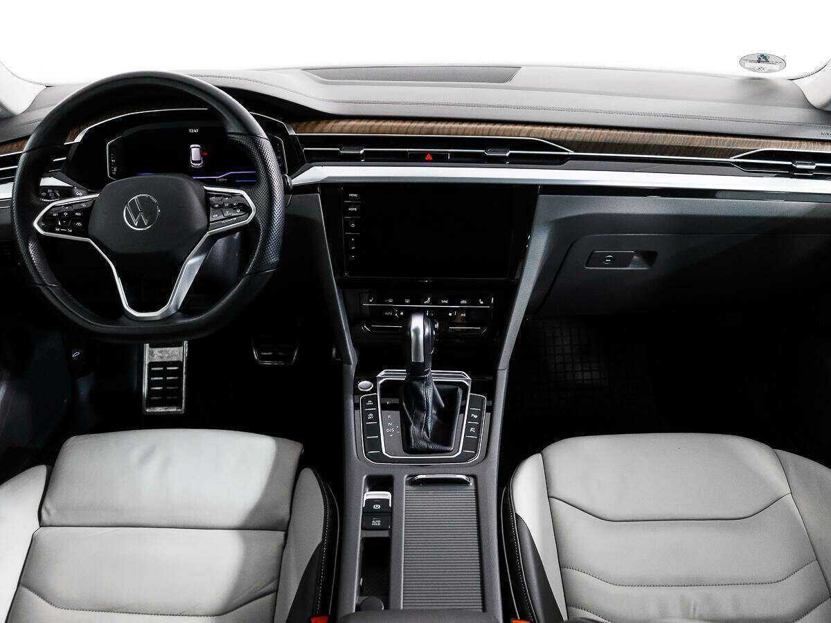 Купить Volkswagen Arteon с пробегом. Фото: #14
