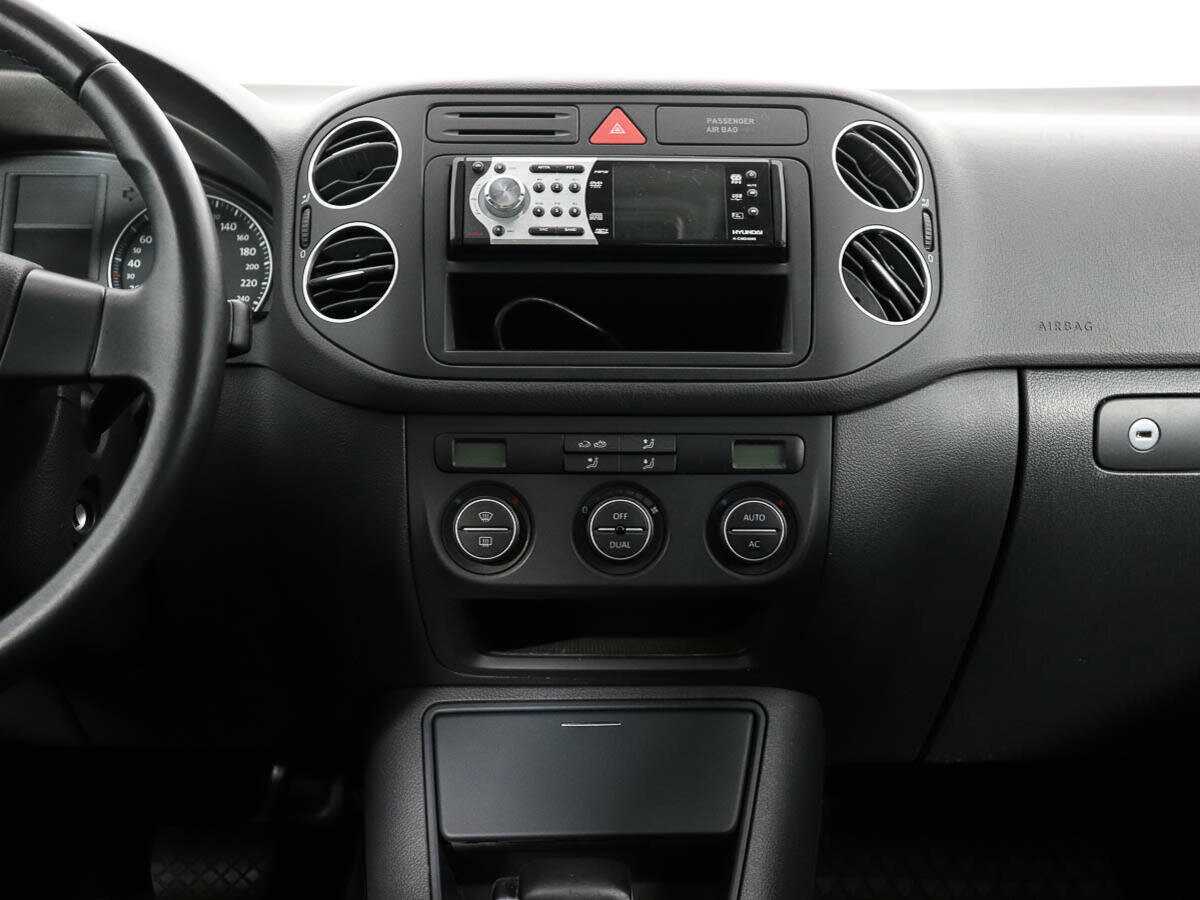 Купить Volkswagen Golf Plus с пробегом. Фото: #13