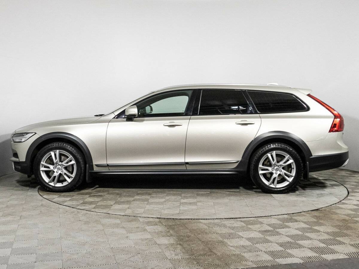 Купить Volvo V90 Cross Country с пробегом. Фото: #7