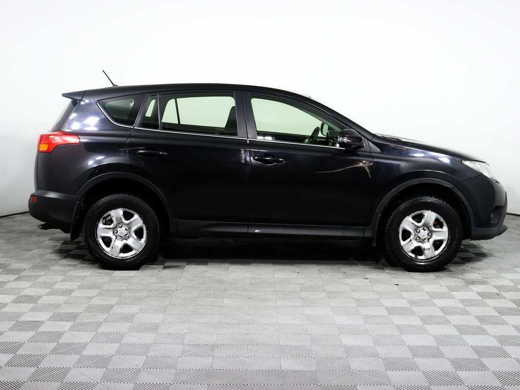 Купить Toyota RAV4 с пробегом. Фото: #3
