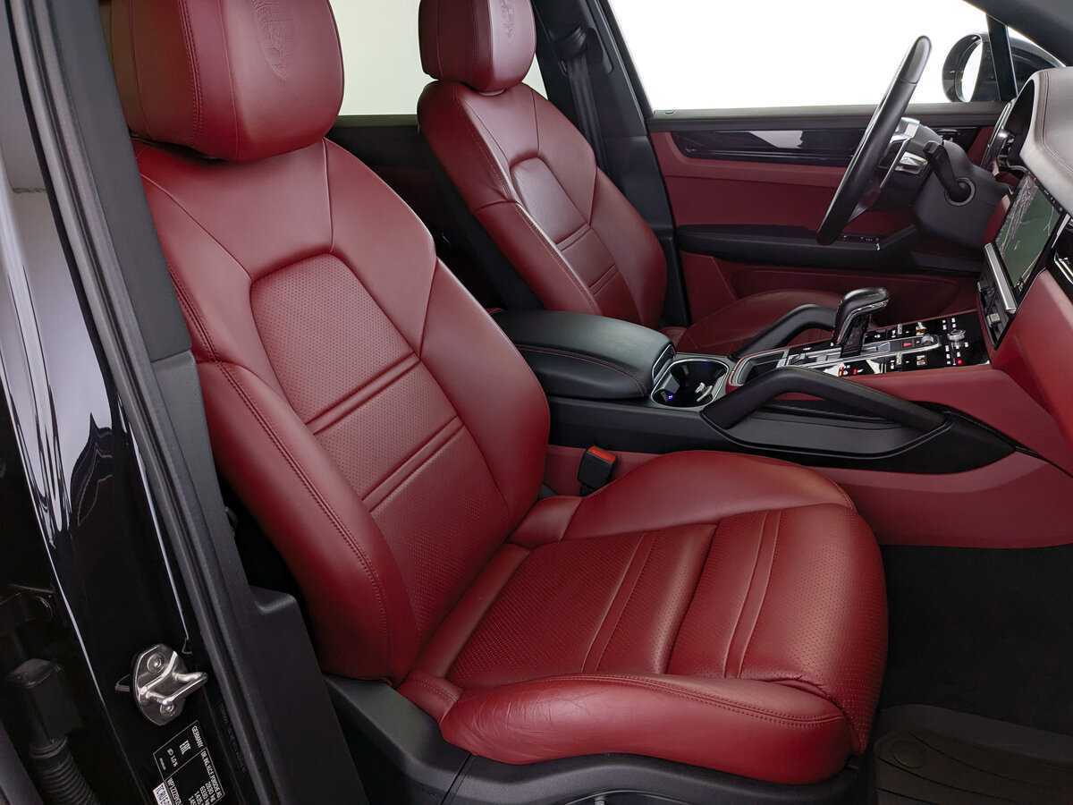 Купить Porsche Cayenne с пробегом. Фото: #22