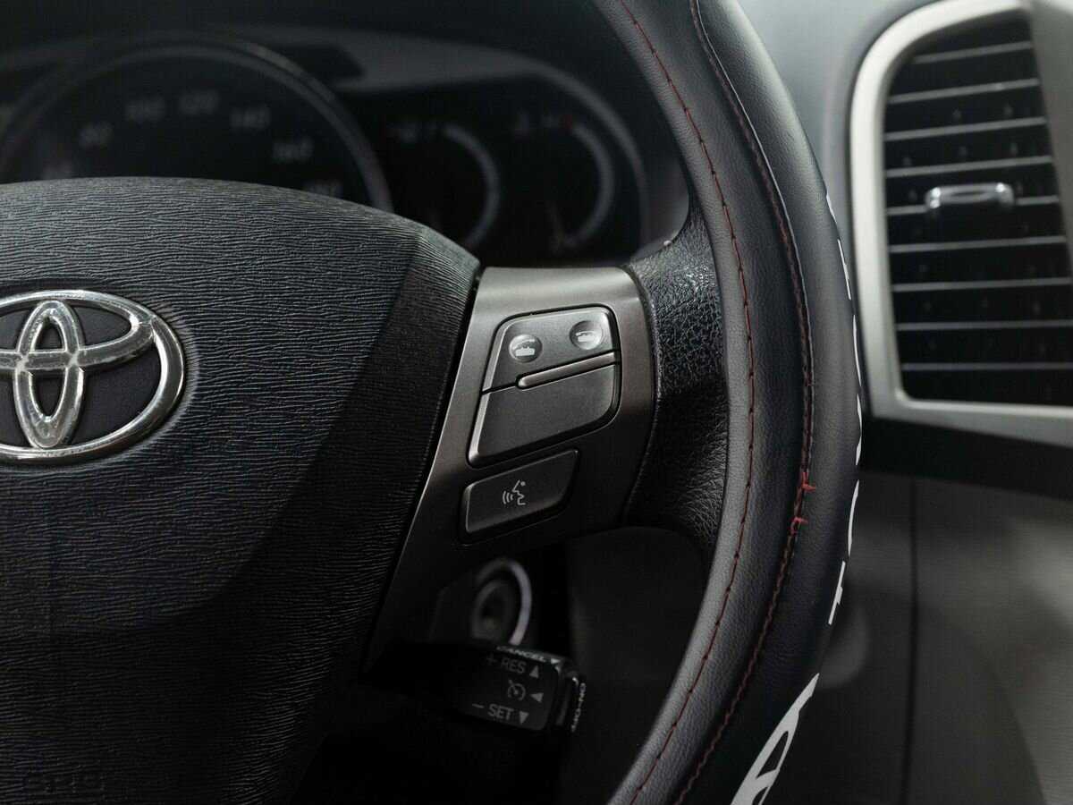 Купить Toyota Venza с пробегом. Фото: #17