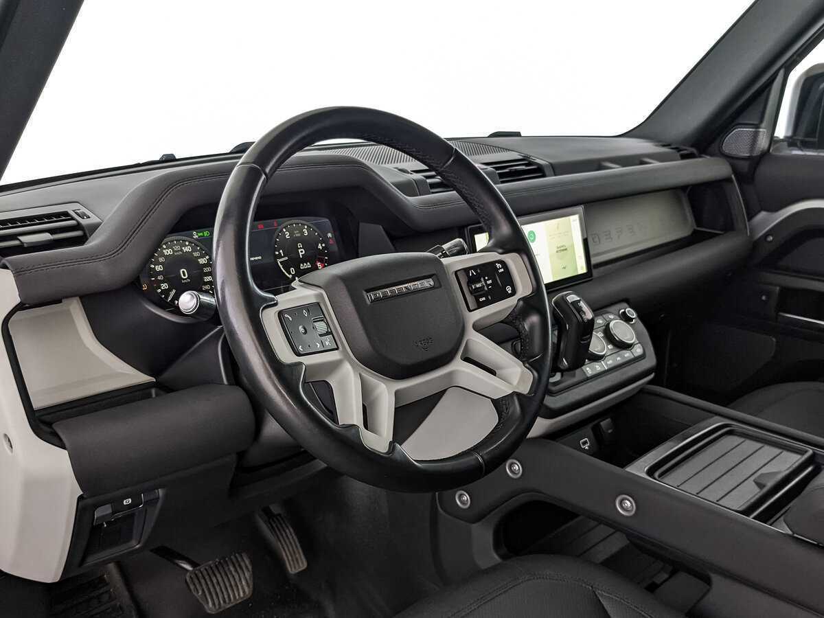 Купить Land Rover Defender с пробегом. Фото: #10