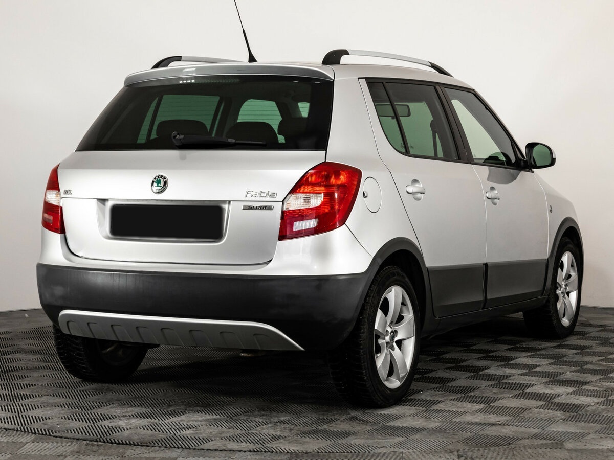 Купить Skoda Fabia с пробегом. Фото: #3