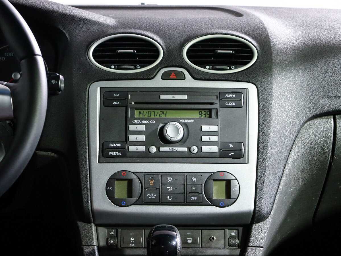 Купить Ford Focus с пробегом. Фото: #12