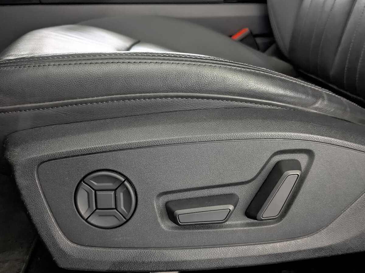 Купить Audi A6 с пробегом. Фото: #25
