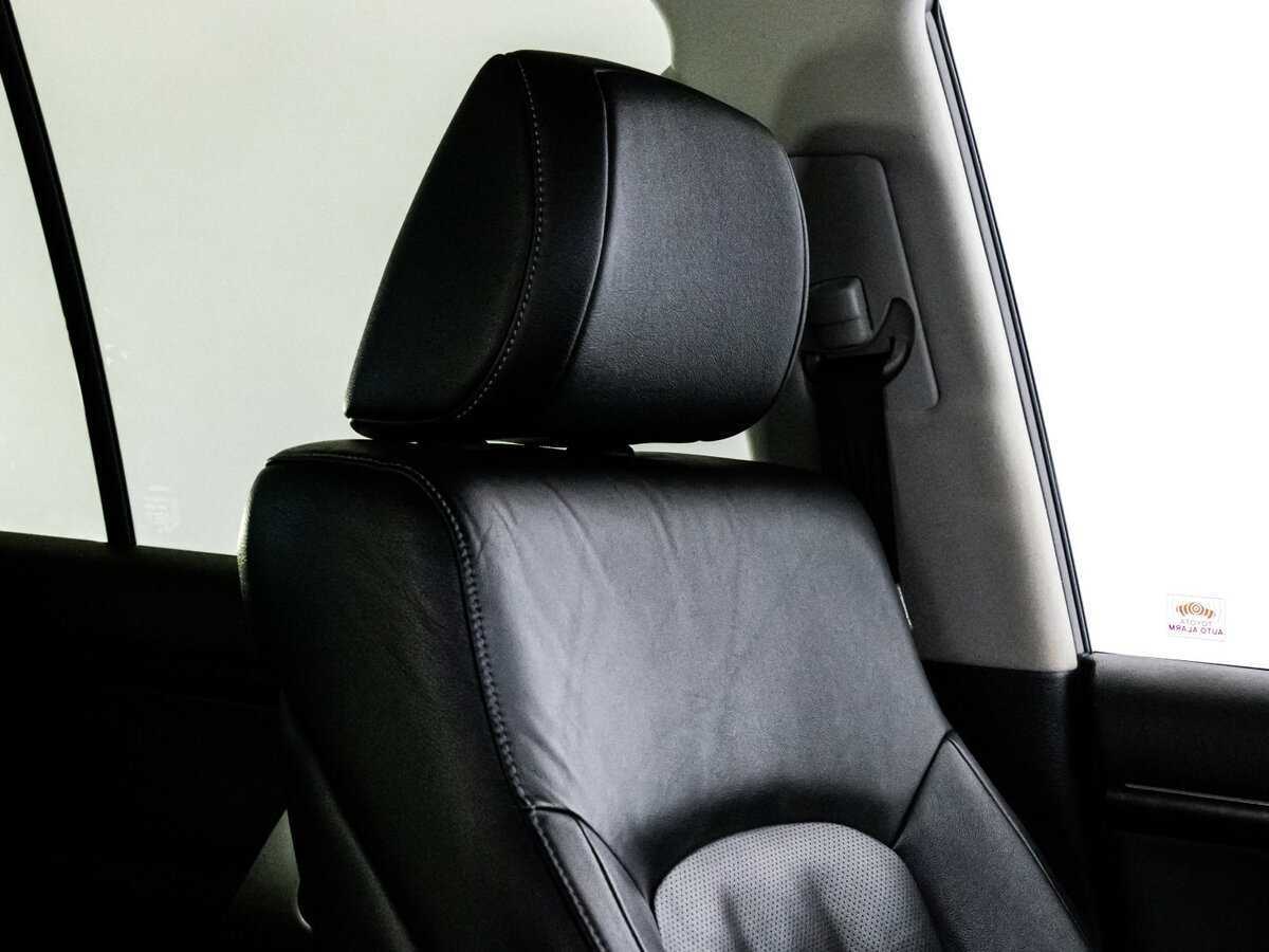 Купить Toyota Land Cruiser с пробегом. Фото: #22