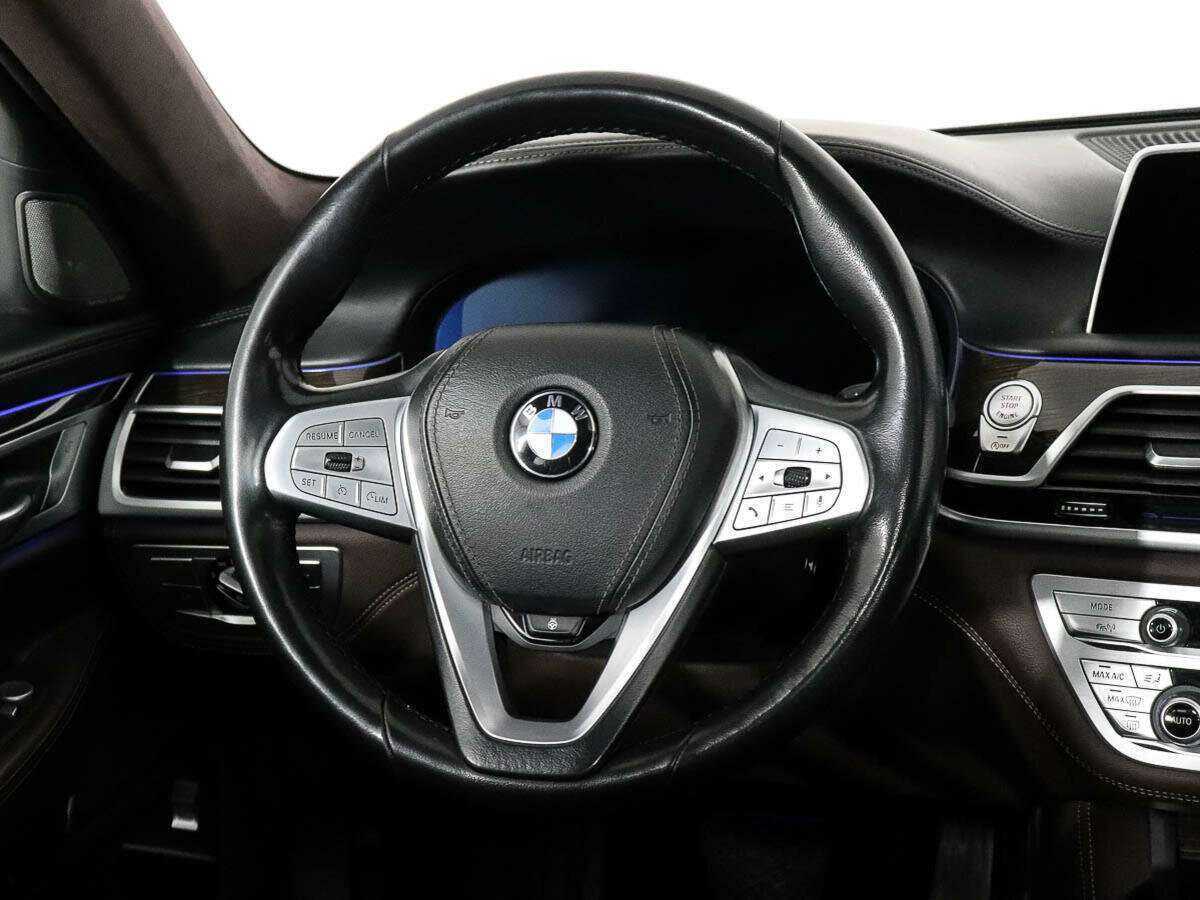 Купить BMW 7 серии с пробегом. Фото: #10