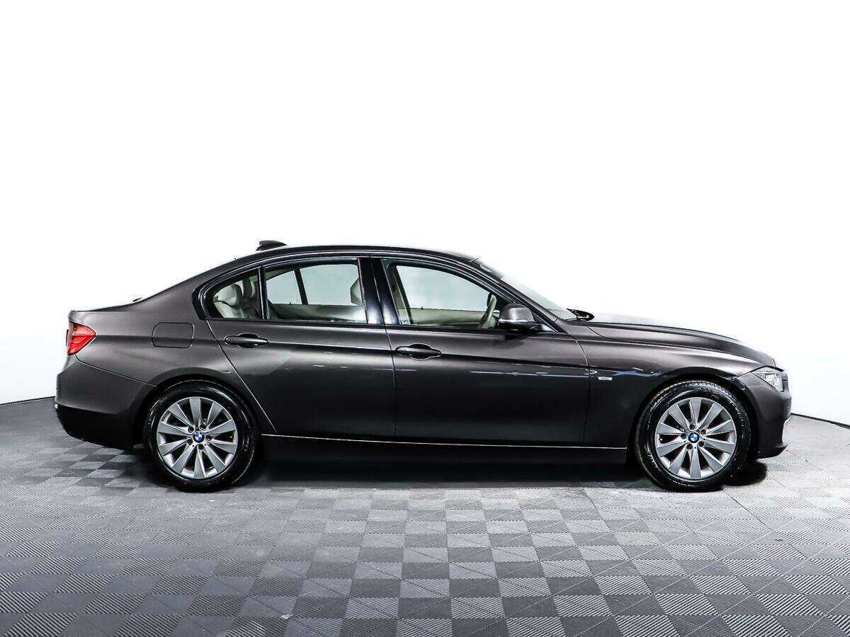 Купить BMW 3 серии с пробегом. Фото: #3