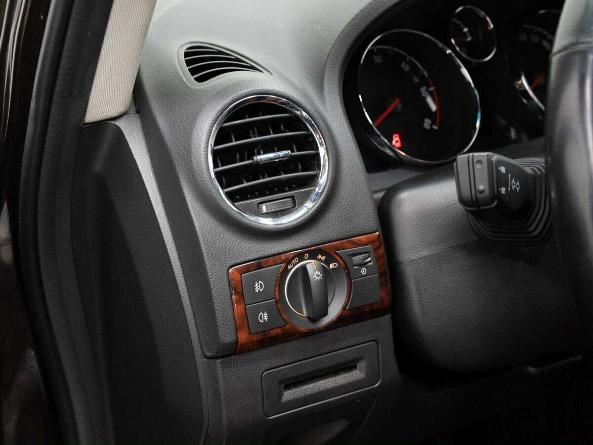 Купить Opel Antara с пробегом. Фото: #20