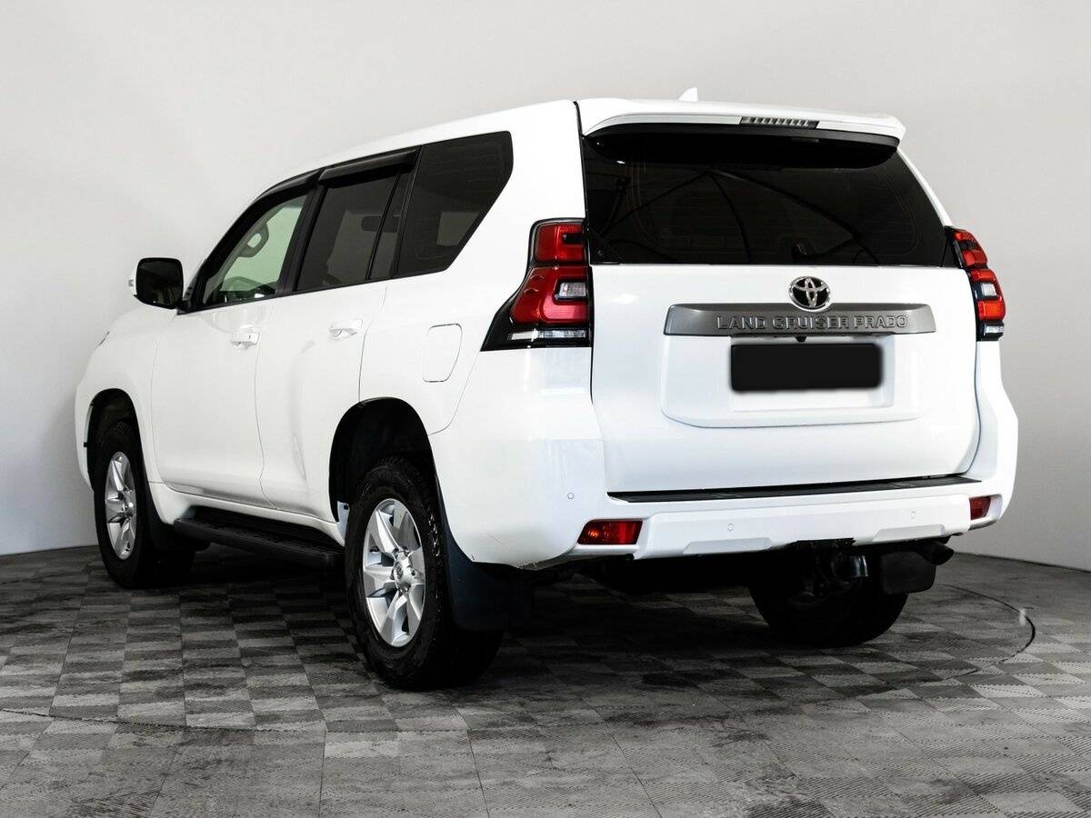 Купить Toyota Land Cruiser Prado с пробегом. Фото: #5