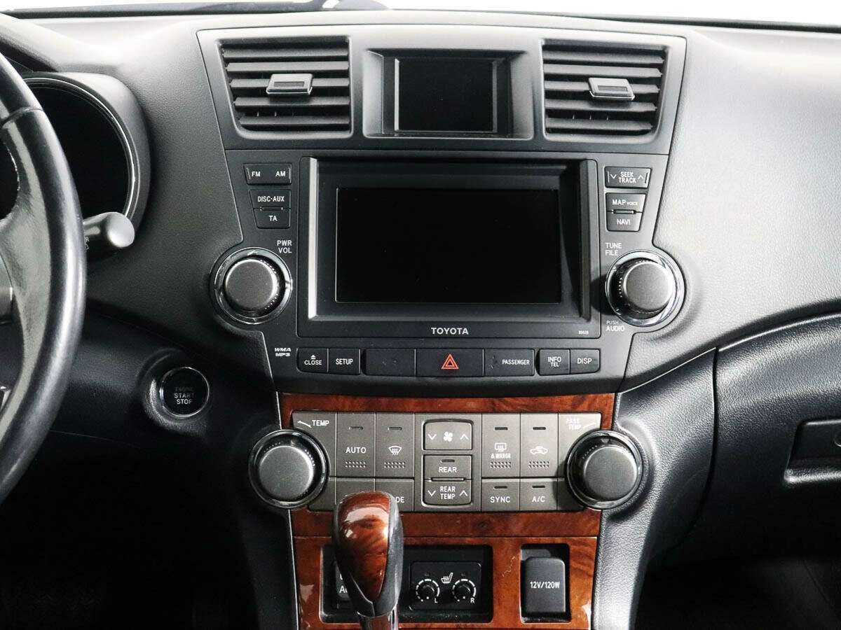 Купить Toyota Highlander с пробегом. Фото: #11