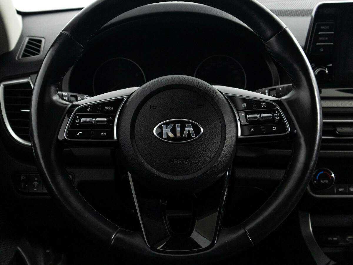 Купить Kia Seltos с пробегом. Фото: #19