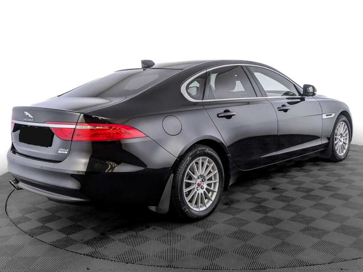 Купить Jaguar XF с пробегом. Фото: #4