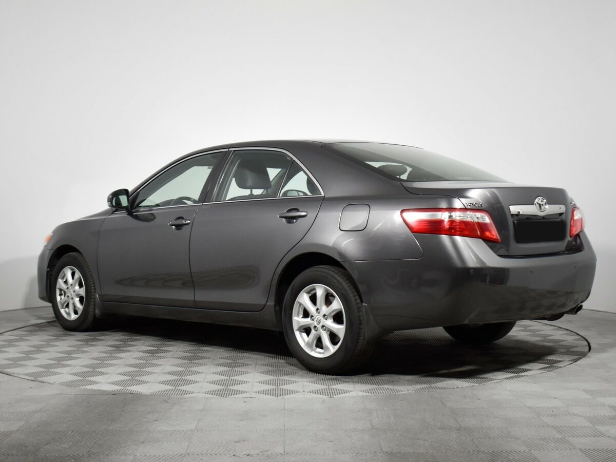 Купить Toyota Camry с пробегом. Фото: #6