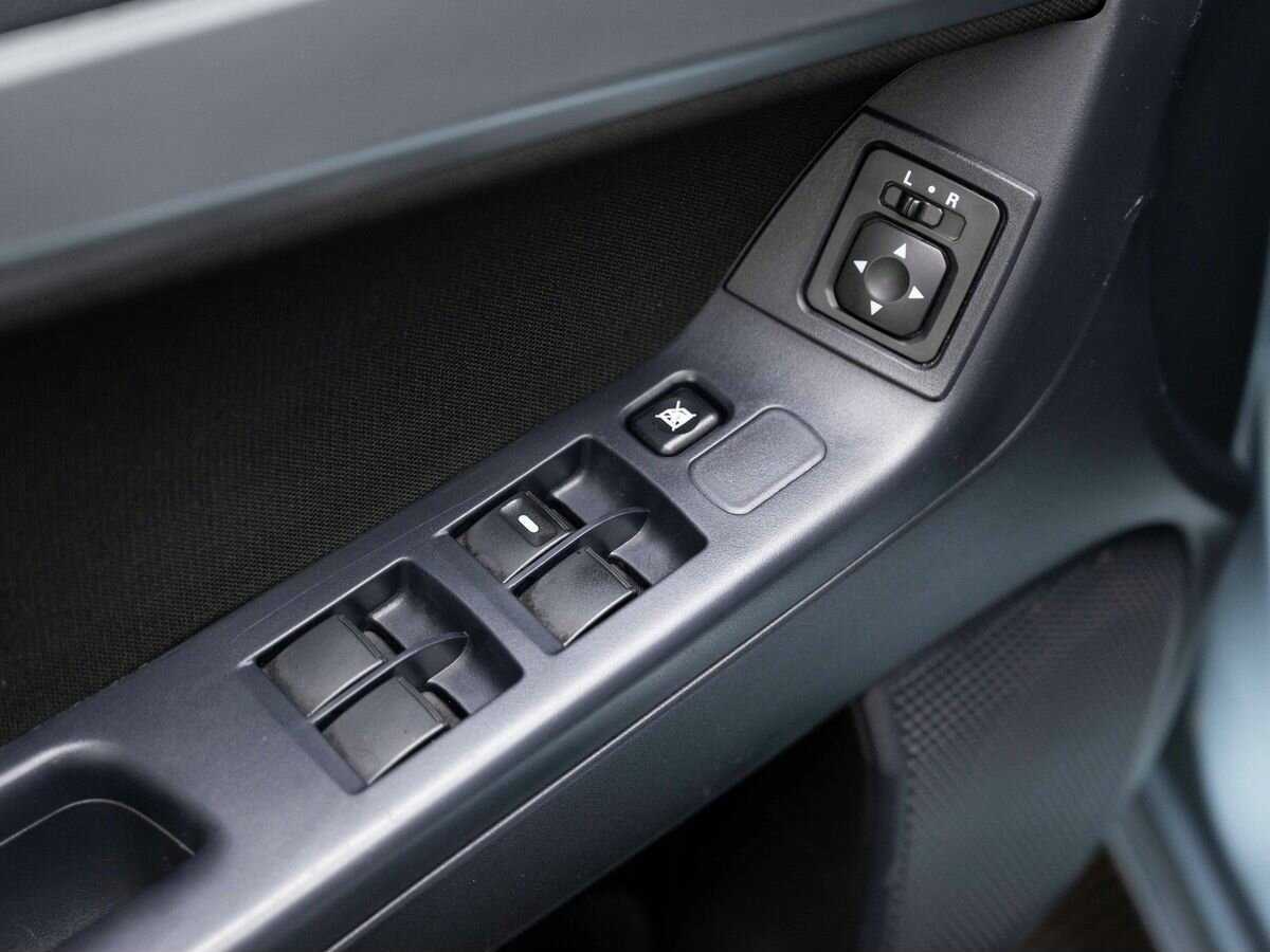 Купить Mitsubishi Lancer с пробегом. Фото: #15