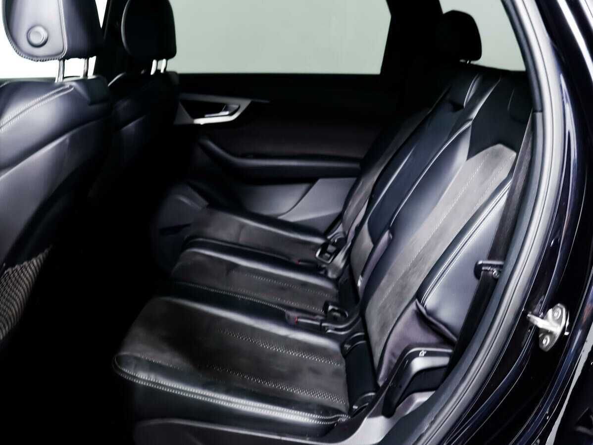 Купить Audi Q7 с пробегом. Фото: #11