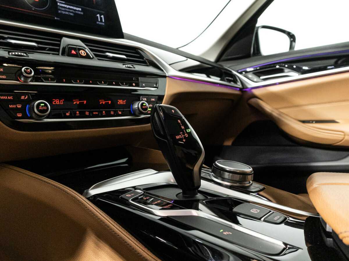 Купить BMW 5 серии с пробегом. Фото: #21