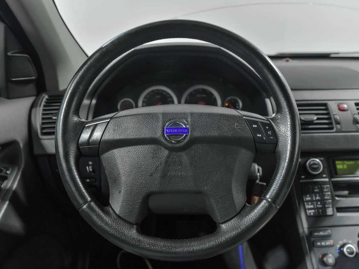 Купить Volvo XC90 с пробегом. Фото: #6