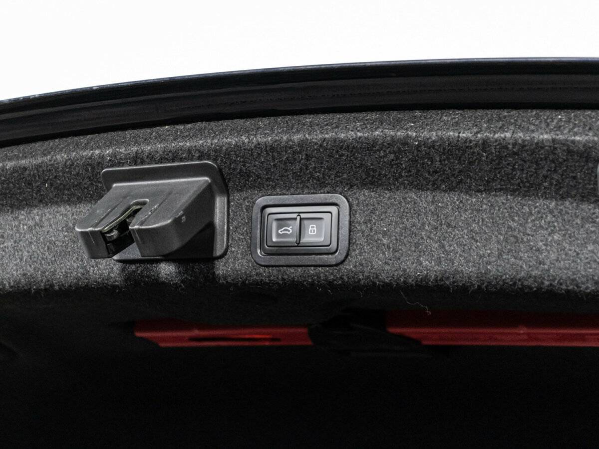 Купить Audi A6 с пробегом. Фото: #21