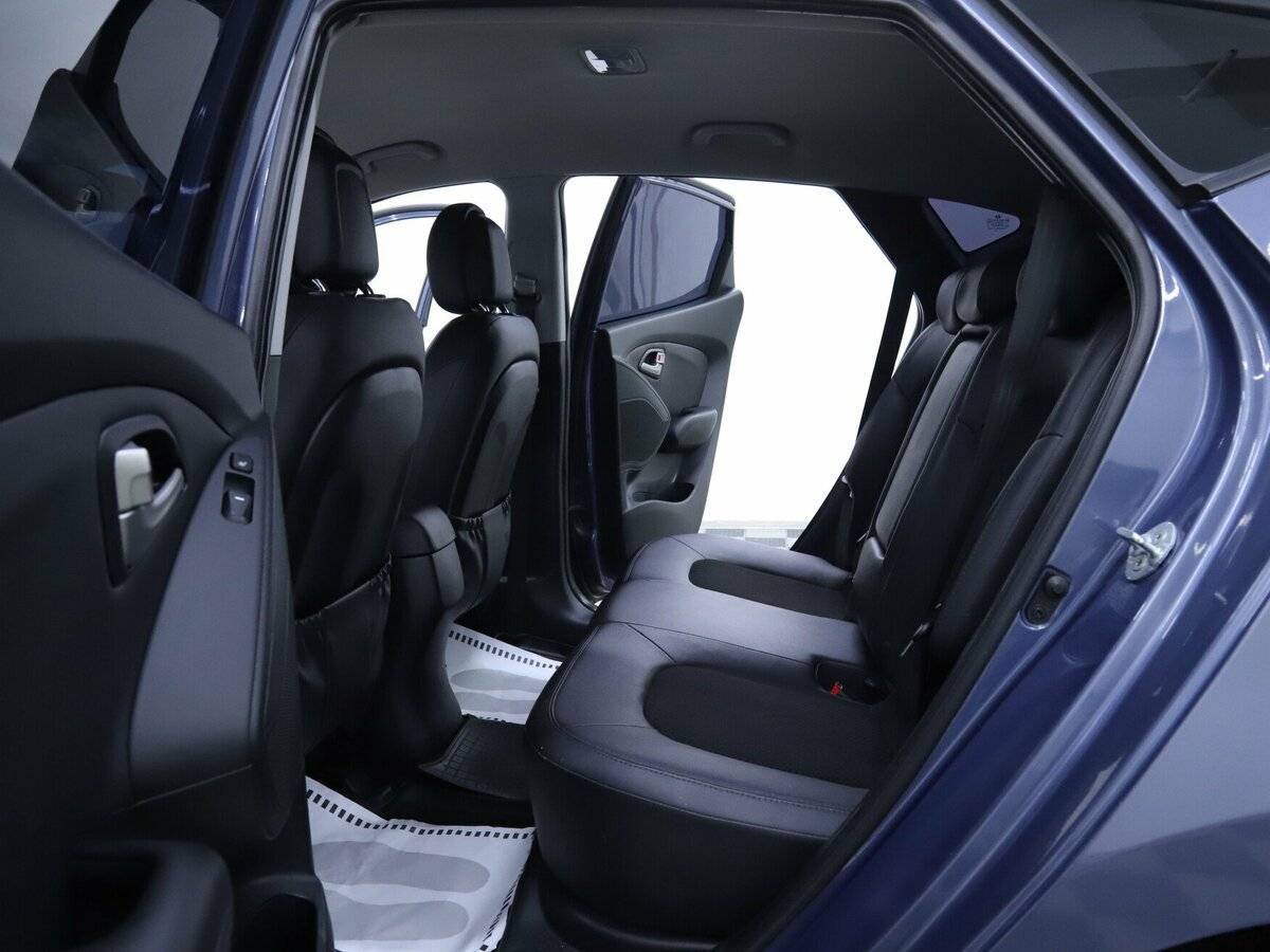 Купить Hyundai ix35 с пробегом. Фото: #16