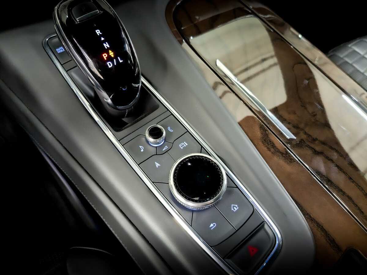 Купить Cadillac Escalade с пробегом. Фото: #23