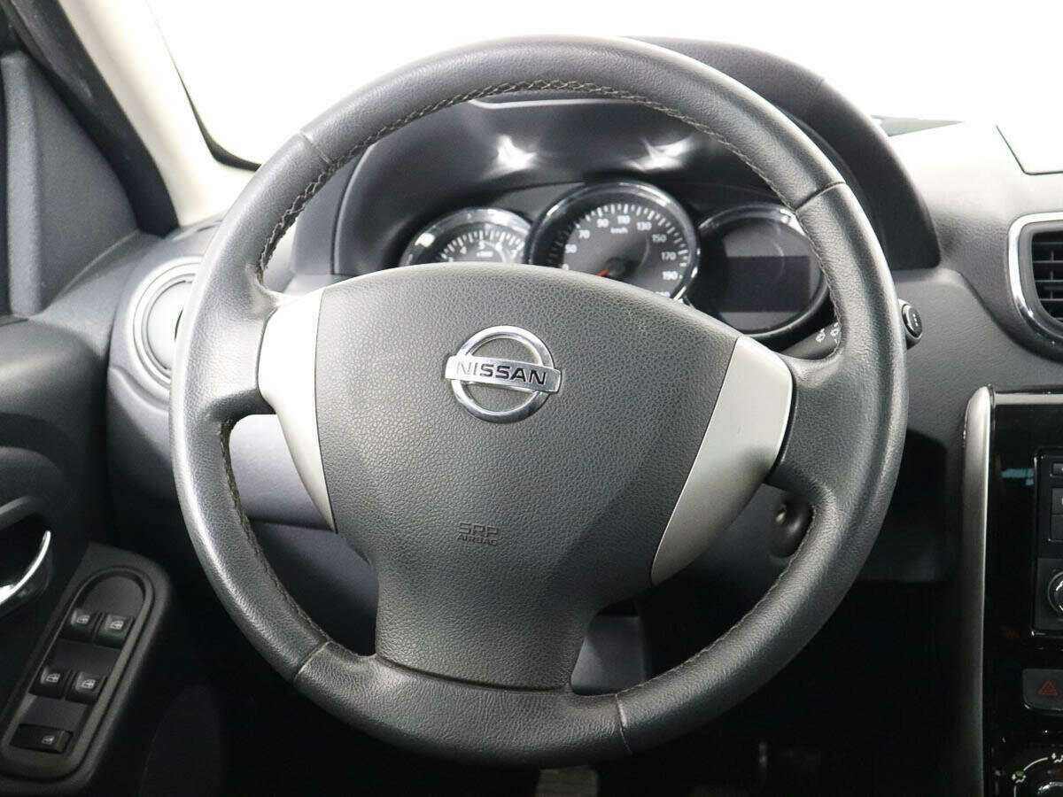 Купить Nissan Terrano с пробегом. Фото: #12