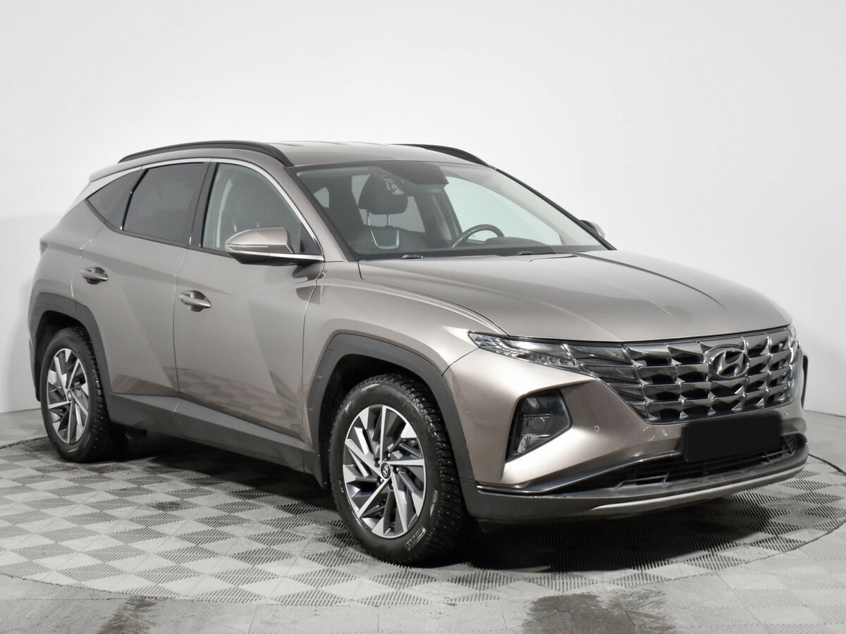 Купить Hyundai Tucson с пробегом. Фото: #2