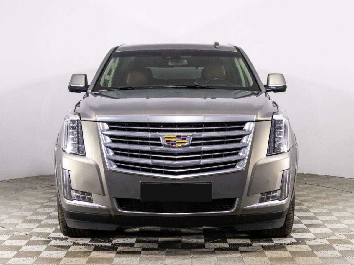Купить Cadillac Escalade с пробегом. Фото: #1