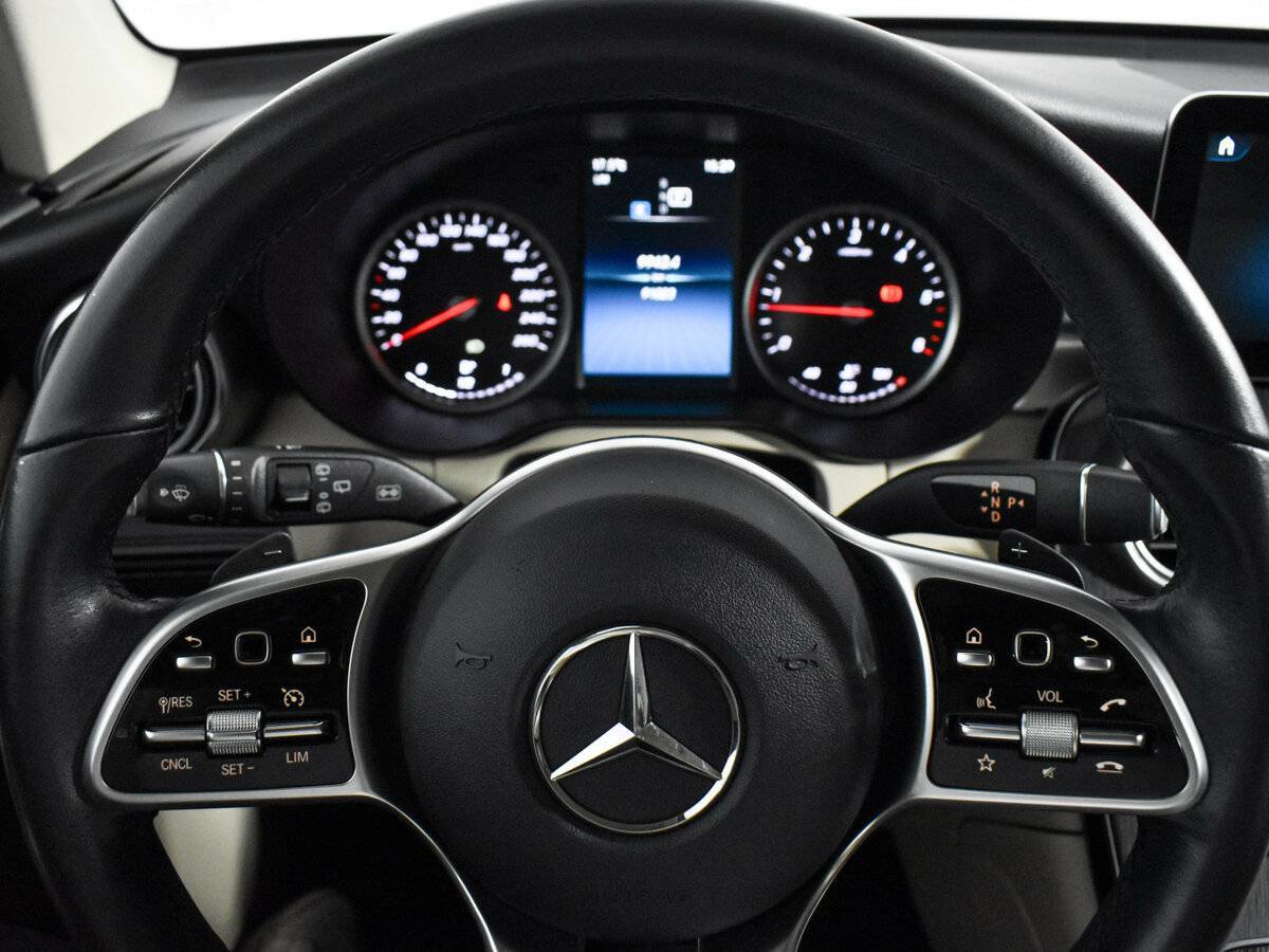 Купить Mercedes-Benz GLC с пробегом. Фото: #18