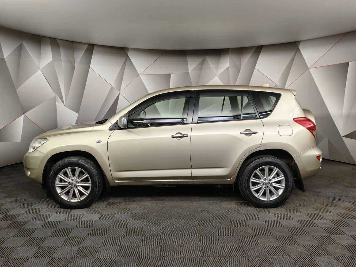 Купить Toyota RAV4 с пробегом. Фото: #4