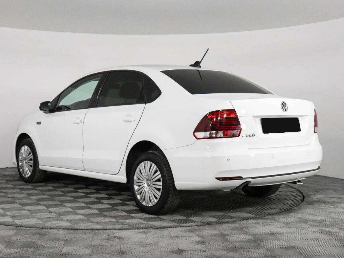 Купить Volkswagen Polo с пробегом. Фото: #5