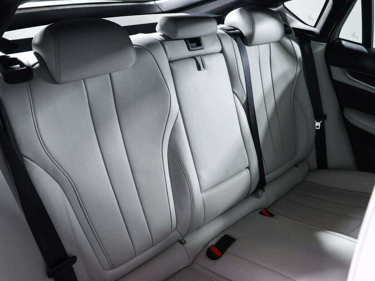 Купить BMW X6 M с пробегом. Фото: #22