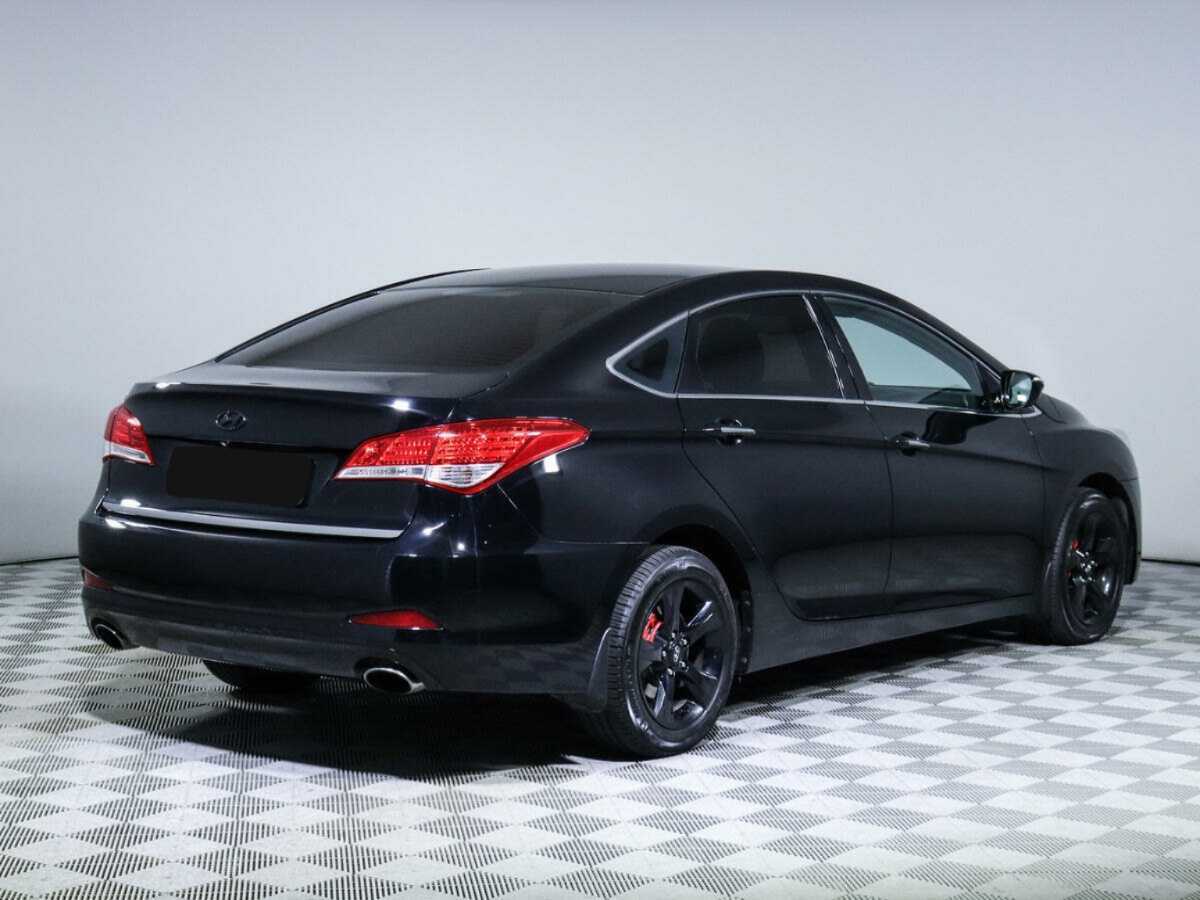 Купить Hyundai i40 с пробегом. Фото: #4