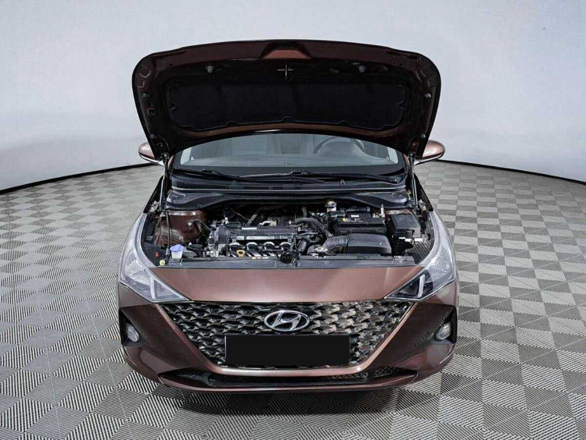 Купить Hyundai Solaris с пробегом. Фото: #8