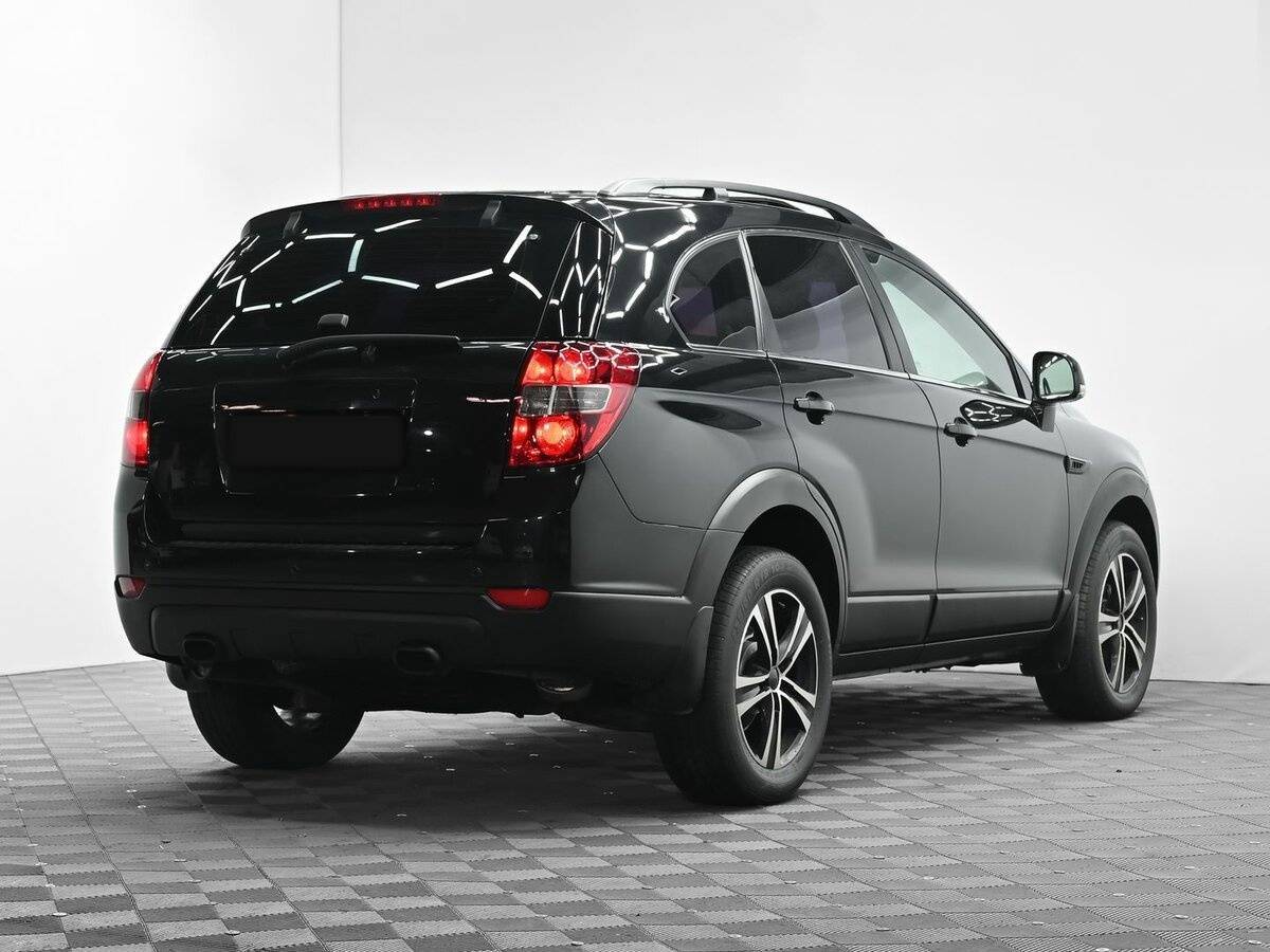 Купить Chevrolet Captiva с пробегом. Фото: #3