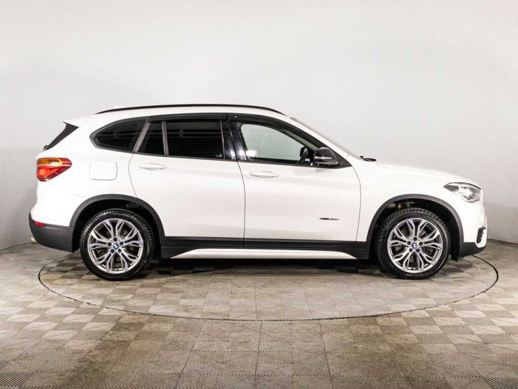 Купить BMW X1 с пробегом. Фото: #3