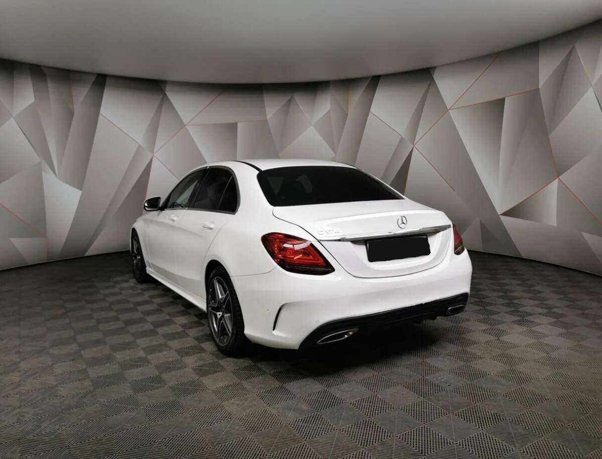 Купить Mercedes-Benz C-Класс с пробегом. Фото: #3