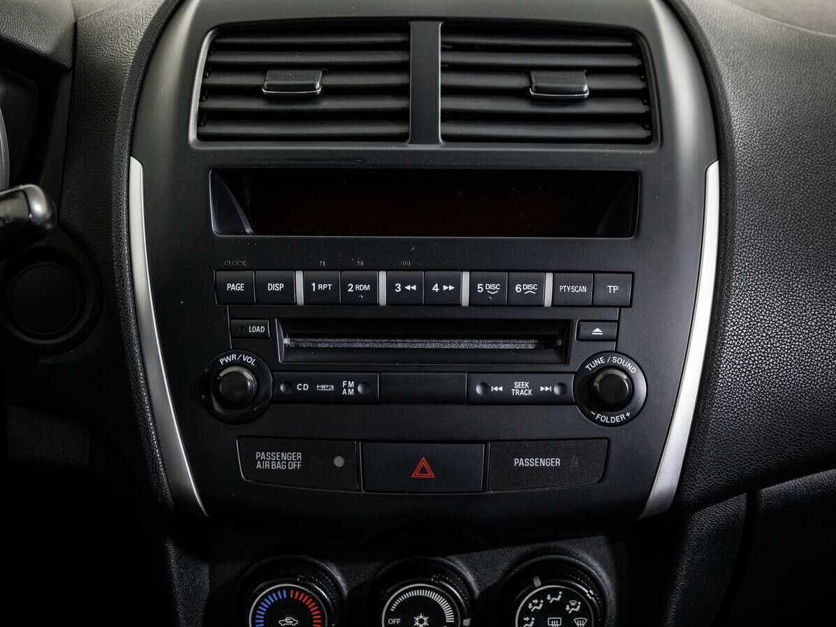 Купить Mitsubishi ASX с пробегом. Фото: #13